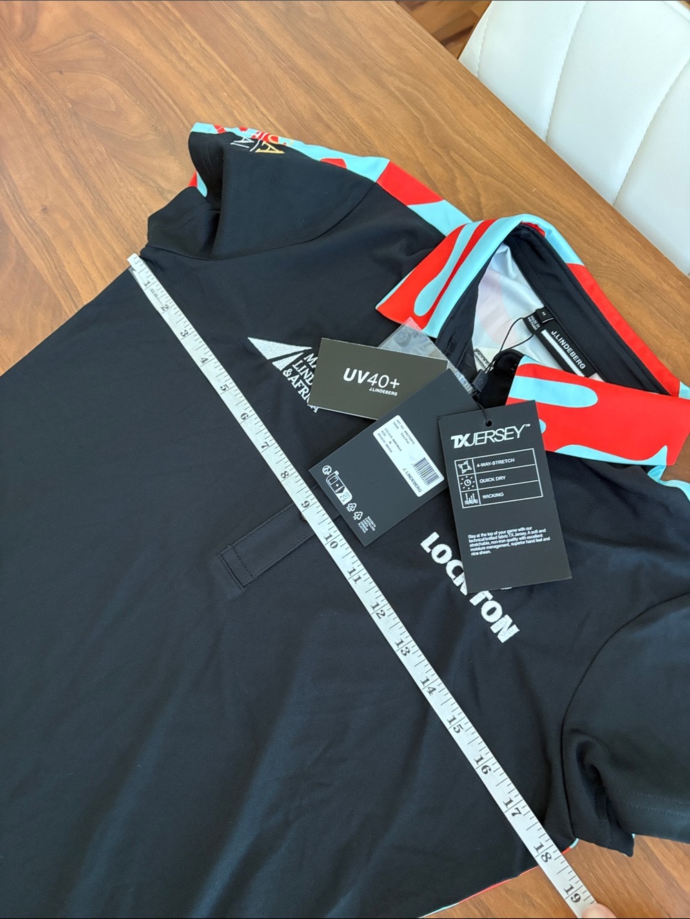 NEW! J.LINDEBERG Cara Golf Polo Black Aqua Red NWT Size Medium - Picture 7 of 9